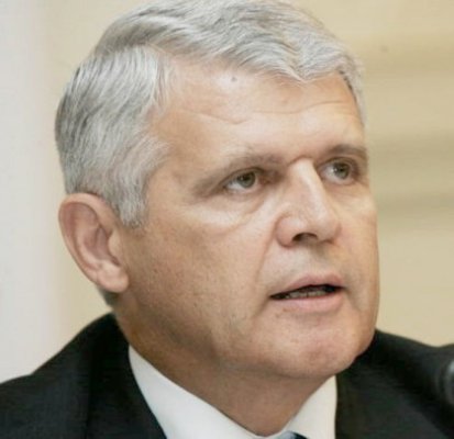 Cu cât a crescut averea celui mai bogat bancher din România